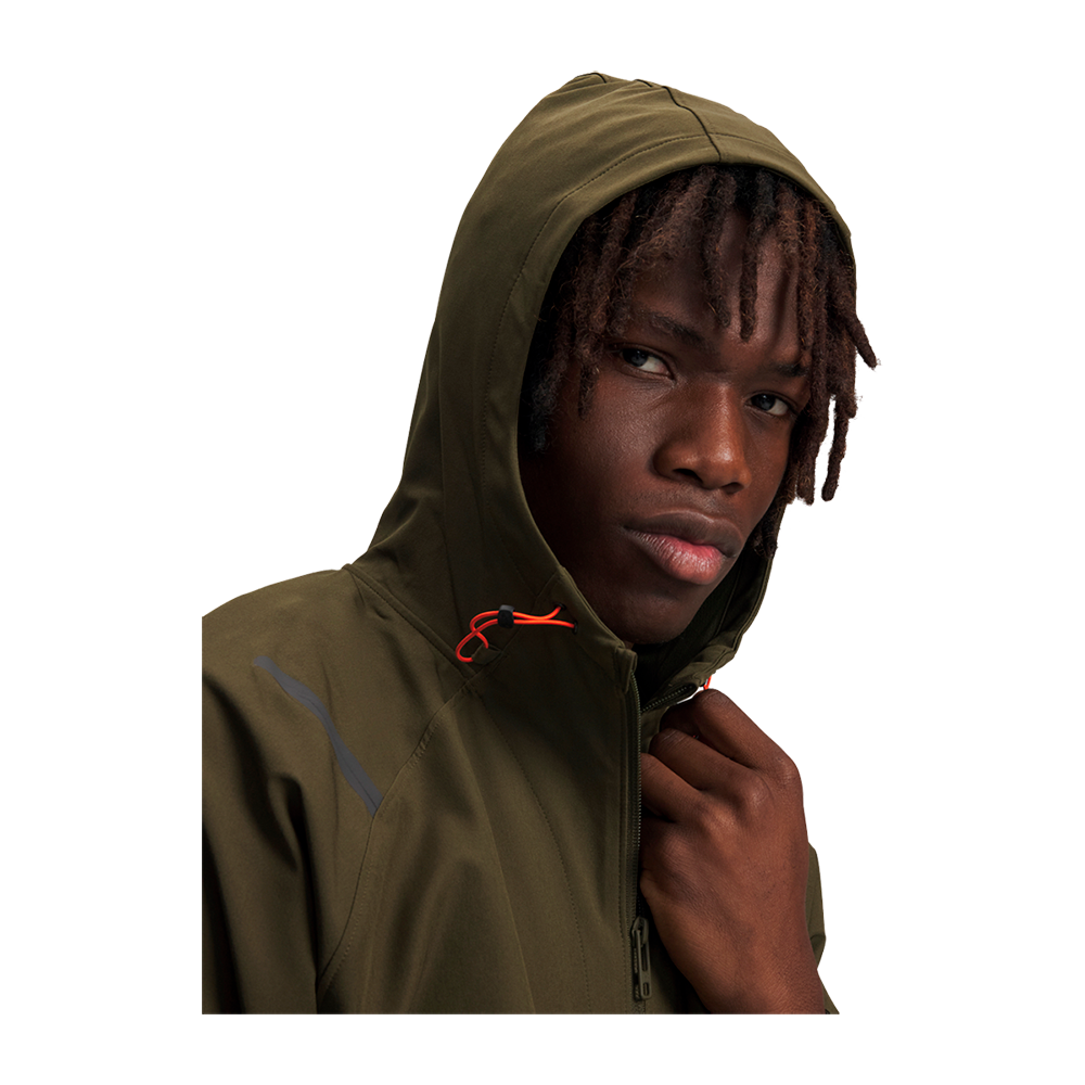 under-armour-unstopable-jacket-1389354-308-herre-jakke-43901-olive-d.png